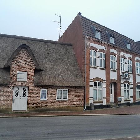 Apartment Mit 2 Zimmern Und Balkon Im Herzen Von Hoyer Højer Esterno foto